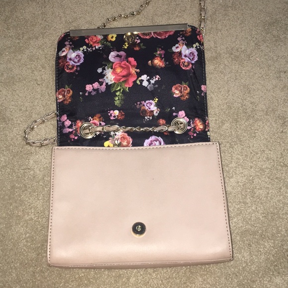 CROSSBODY PURSE - Picture 3 of 6